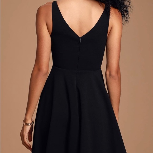 Dress - Picture 3 of 4